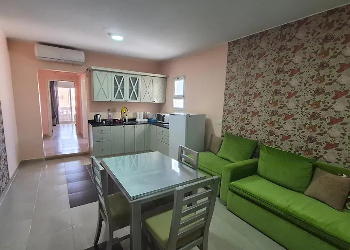 Cozy 1 Bedroom Sea And Pool View Apartment Hurghada
